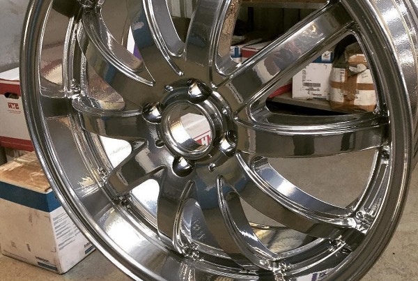 A little bit of Bling #
#powdercoating#alloywheels#beadblasting#rustbusters#